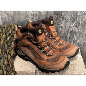 Merrell Women’s Waterproof Hiking/Outdoor Shoe